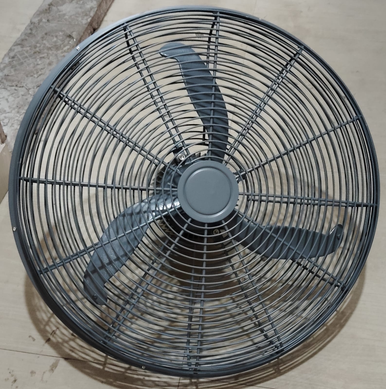 industrial wall mount fan 24 inch